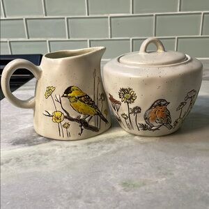 Floral Bird Art Creamer and Sugar Set